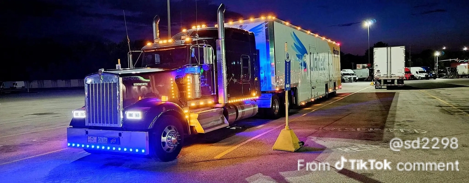 Sleeper truck ready for a route