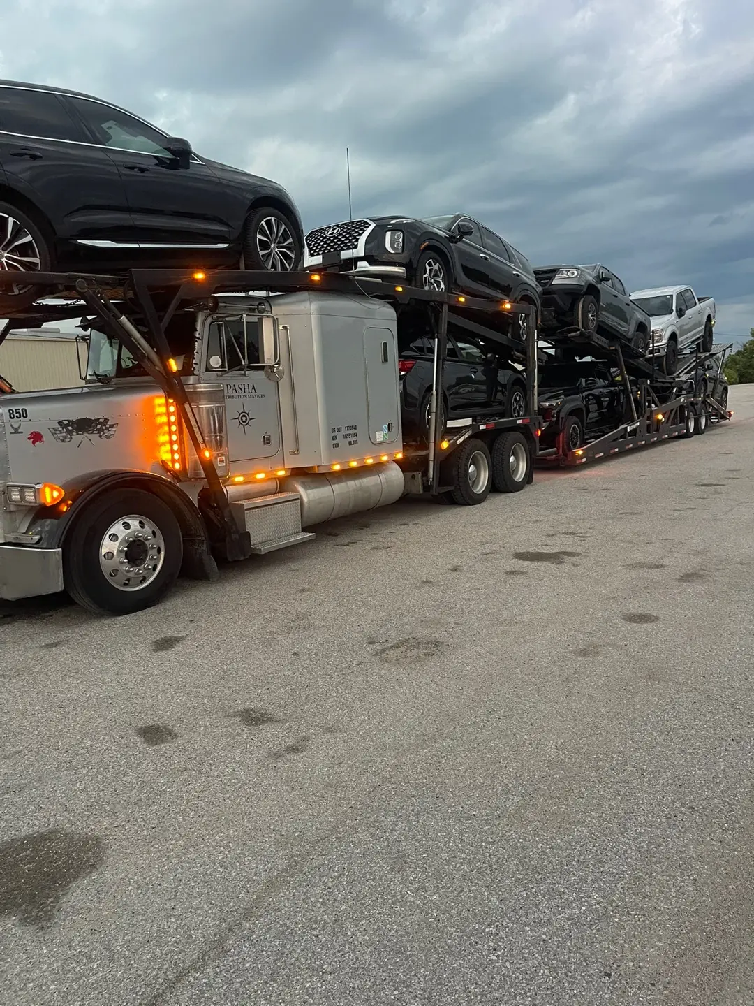 Heavy truck on a long haul